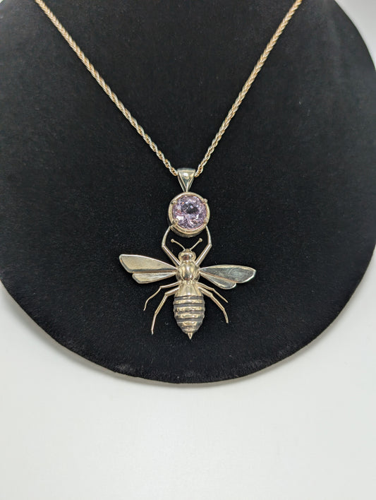 .925 Silver Bumblebee Pendant with 10-Carat Honeycomb-cut Ametrine Gemstone