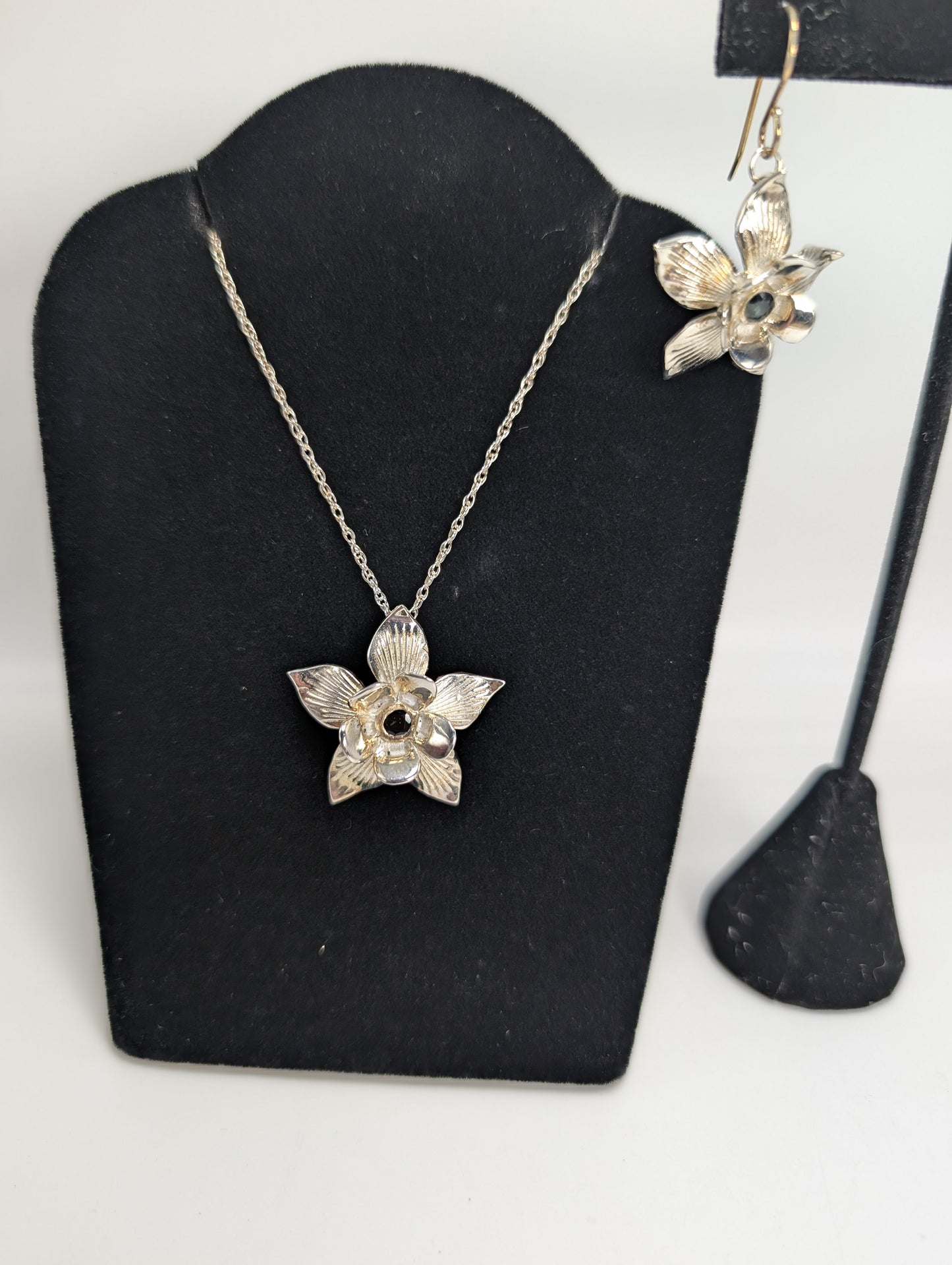 .925 Silver Colorado Columbine Flower Earrings and Pendant with Sapphires
